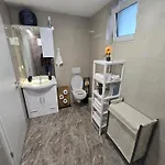 Golden Oasis Free Private Parking 公寓 *