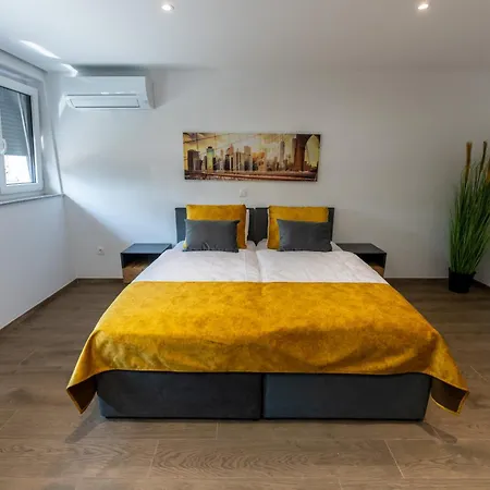 Apartment Golden Oasis Free Private Parking