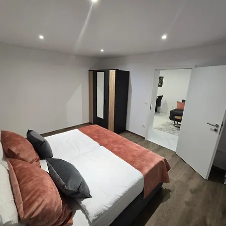 Apartment Golden Oasis Free Private Parking