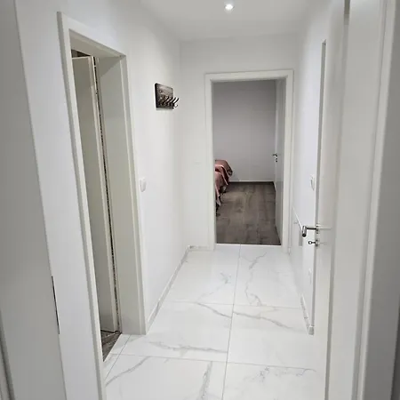 Golden Oasis Free Private Parking Appartement *