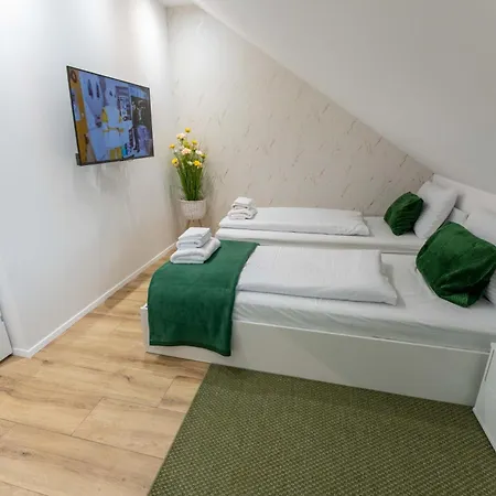 Golden Oasis Free Private Parking * Ljubljana