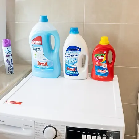 Golden Oasis Free Private Parking Apartment *