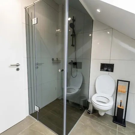 Golden Oasis Free Private Parking Apartment Ljubljana