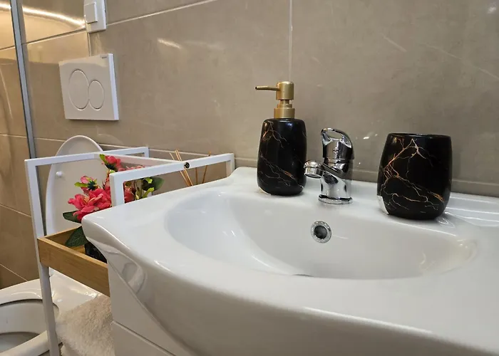 Apartmán Golden Oasis Free Private Parking