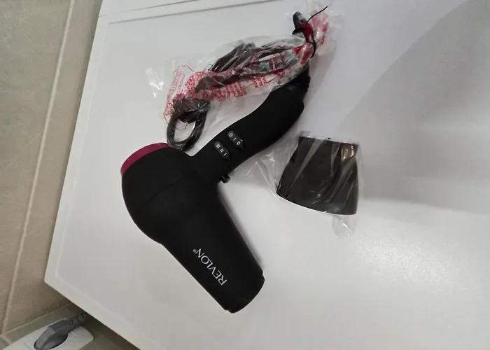 Golden Oasis Free Private Parking *