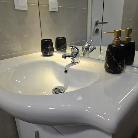 Golden Oasis Free Private Parking Appartement *