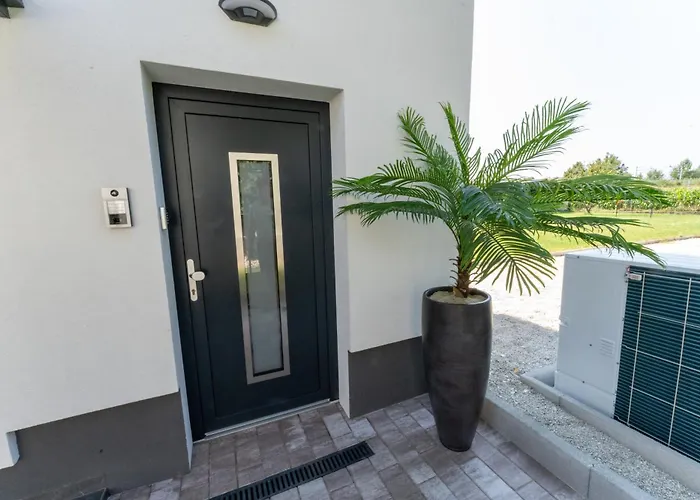 公寓 Golden Oasis Free Private Parking 卢布尔雅那